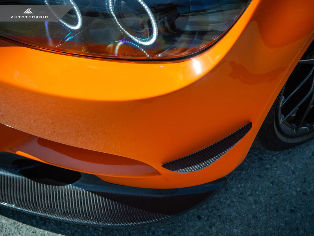 AUTOTECKNIC FRONT BUMPER DRY CARBON CANARD SET - E9X M3