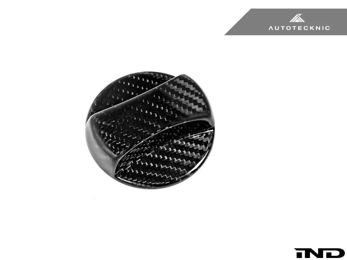 AUTOTECKNIC DRY CARBON COMPETITION FUEL CAP COVER - F80 M3 | F82 M4