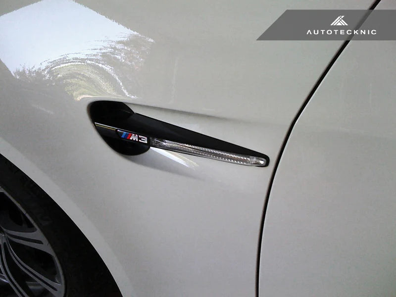 AUTOTECKNIC REPLACEMENT GLAZING BLACK FENDER GILLS - E90 SEDAN/ E92 COUPE/ E93 CABRIO | M3